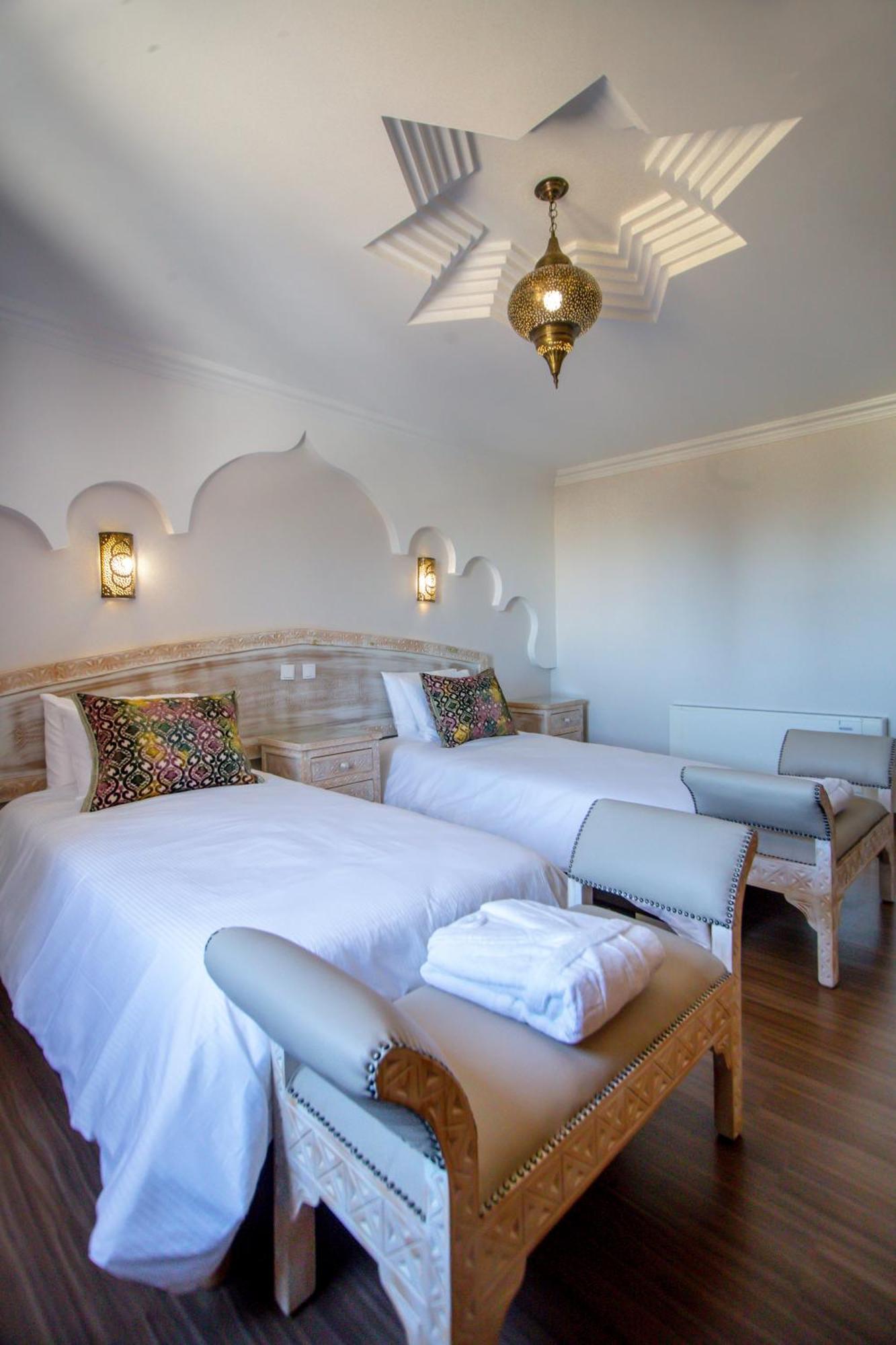 Al Karob Yoga Boutique Hotel Guia  Exterior foto